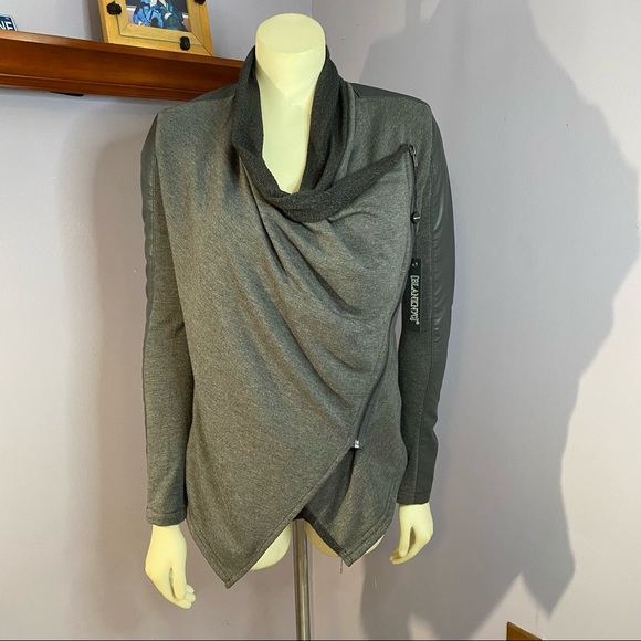 BLANKNYC Asymmetrical Top - Picture 2 of 13